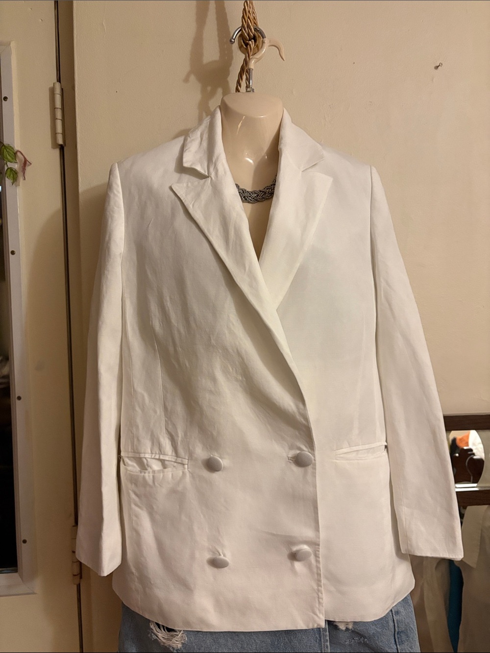 AllSaints White Double-Breasted Blazer Jacket. Linen. TENCEL